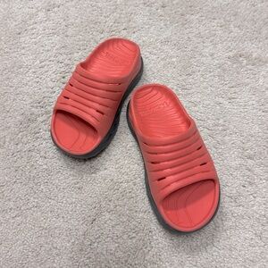 HOKA One One Recovery Slides - Women’s 7